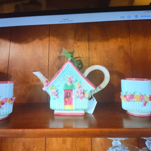 Figural Teapot and 2cups a Country Roses/ROYAL ALBERT Vintage - Picture 1 of 4